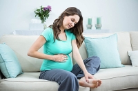 What Causes the Feet to Swell During Pregnancy?